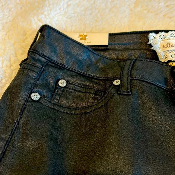 Altar’d State Black Skinny Stretch Jeans Size 9 - Picture 6 of 6